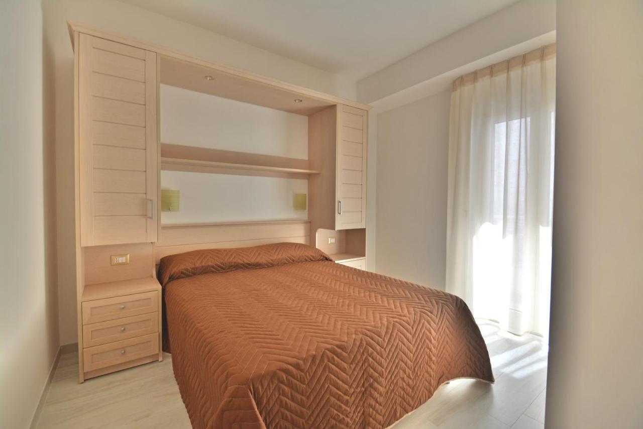 Hotel Incanto Пешичи Екстериор снимка